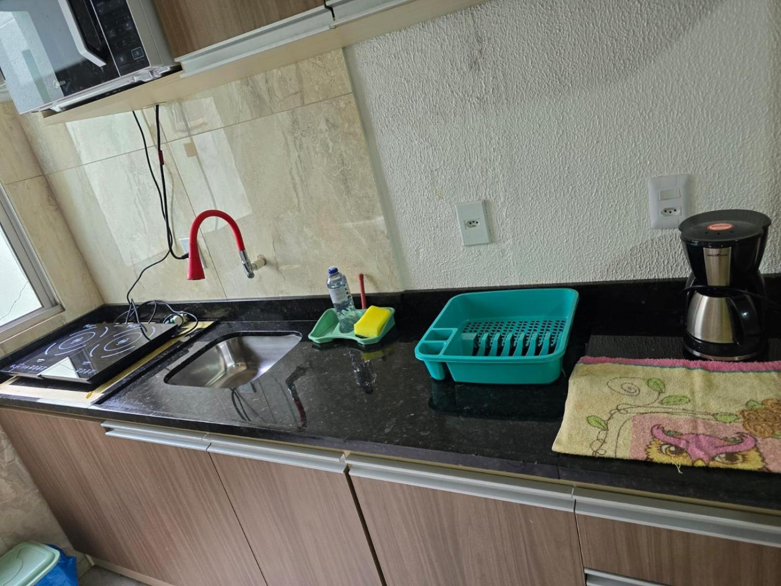 Mobiliado No 4º Andar Bloco M Com Garagem *